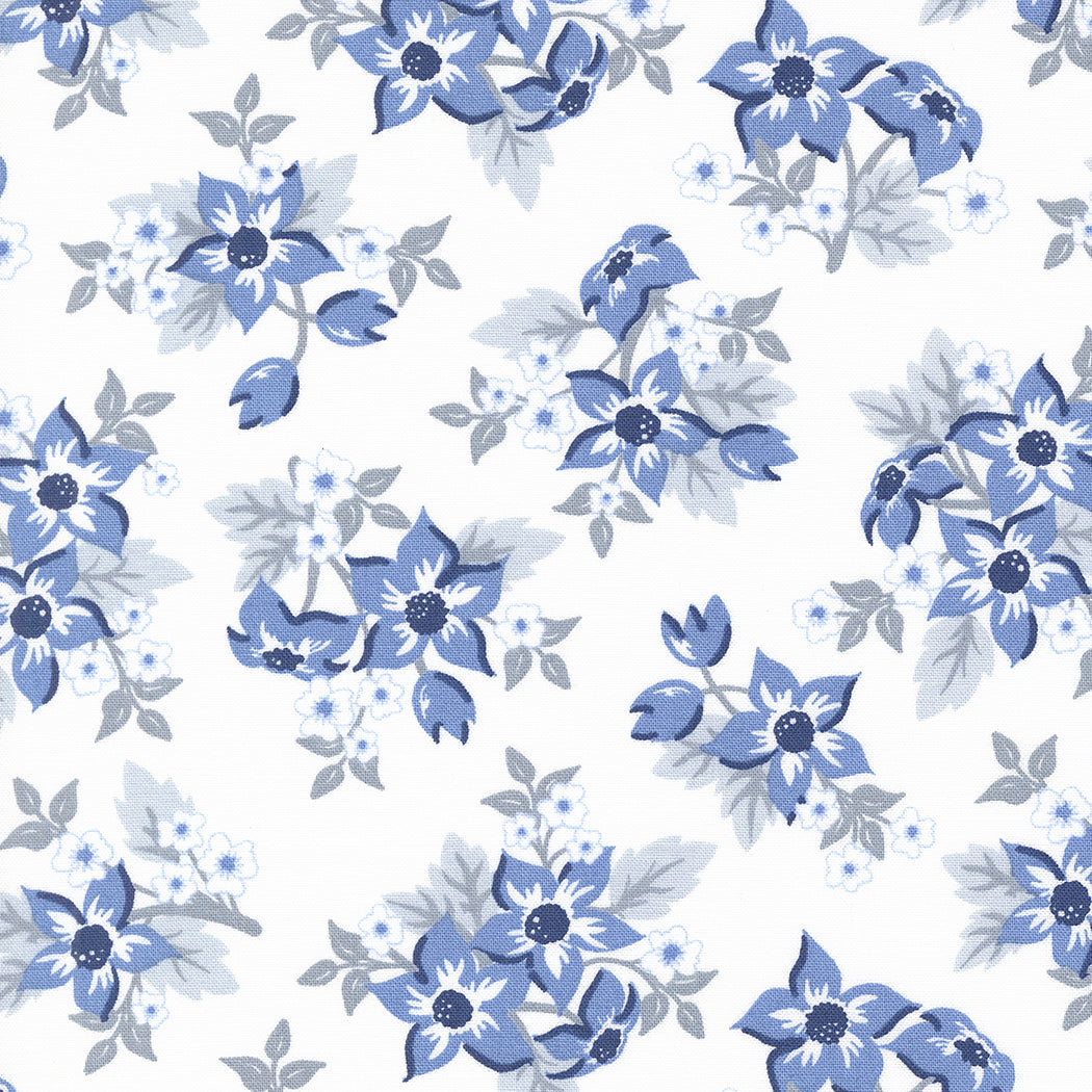 Star Spangled: DAWN MEMORIAL FLOWERS Fabric (1/2 yd)