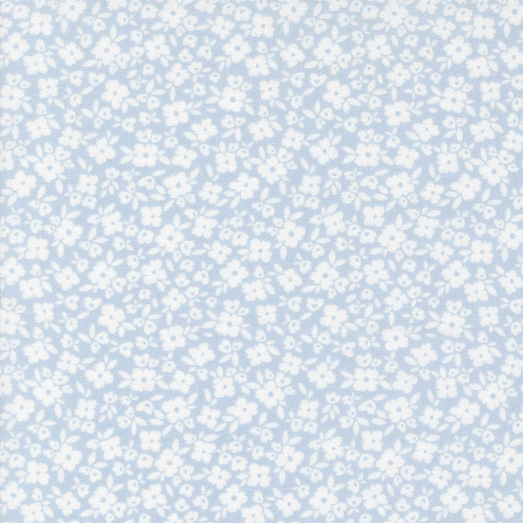 Cottage Charm: POWDER BLUE Flower Basket Fabric (1/2 yd) by My Sew Quilty Life