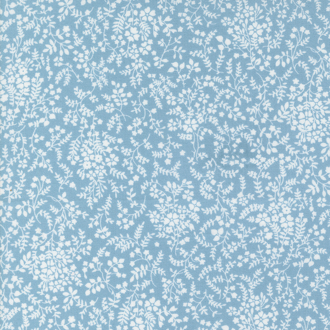 SHORELINE LIGHT BLUE: 55304 22 - Shoreline Fabric Collection (1/2 yd.)