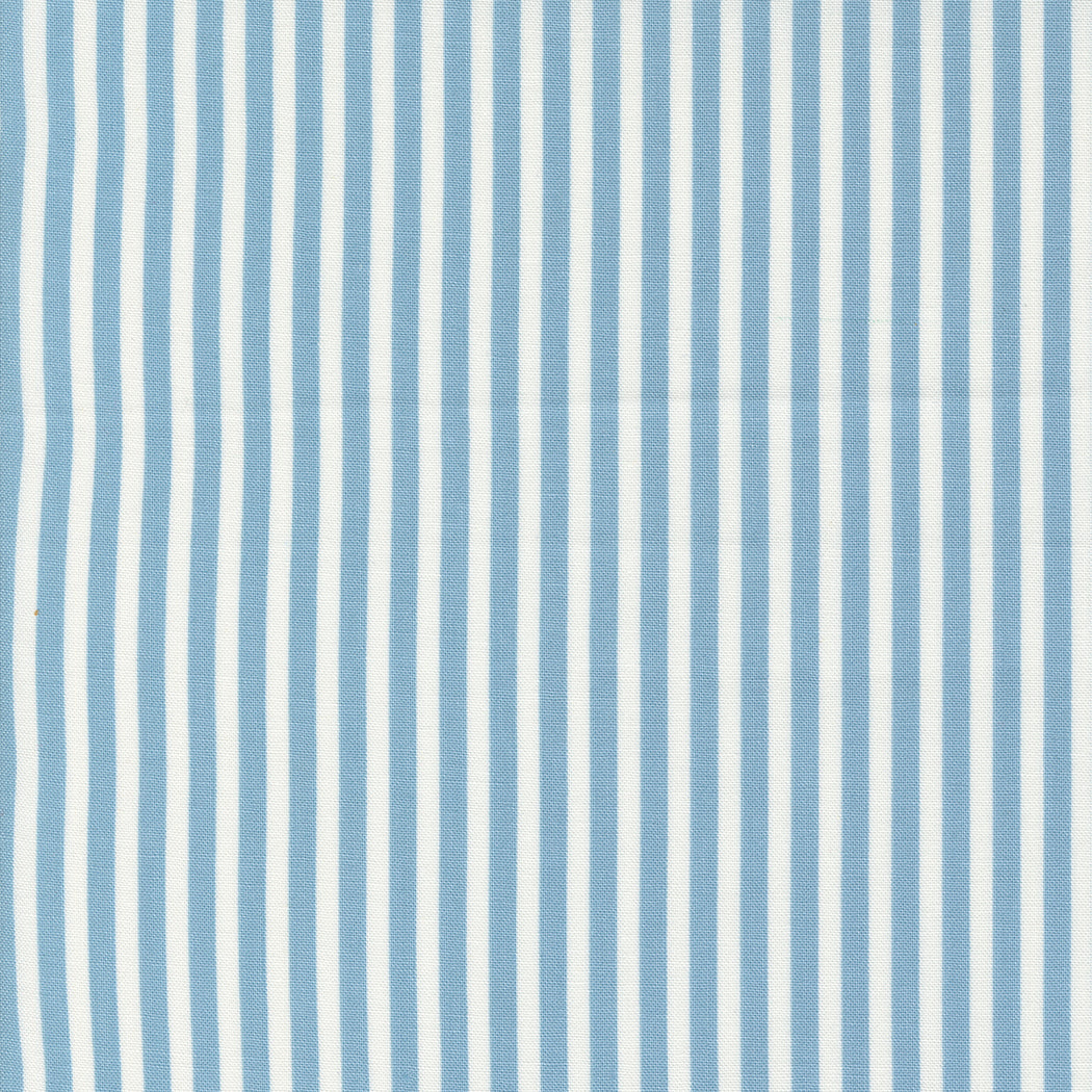 SHORELINE LIGHT BLUE: 55305 12 - Shoreline Fabric Collection (1/2 yd.)
