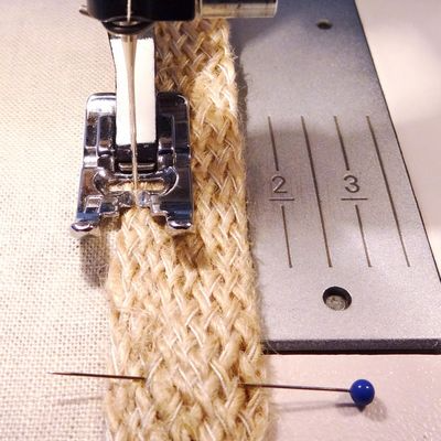 Ultra-Fine Glass Head Pins