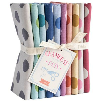 CHAMBRAY DOTS Fat Quarter Bundle by TILDA